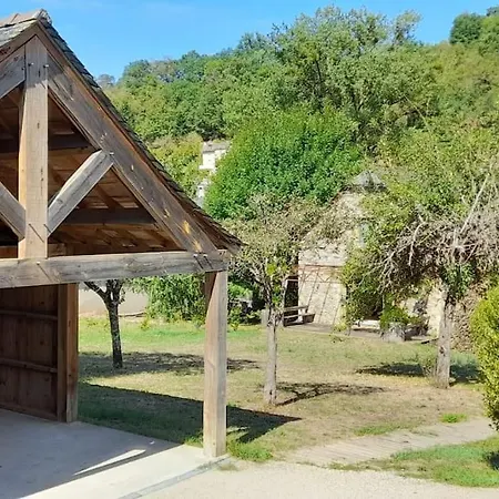 La Grange Du Colombier - Geniez D'olt Et D'aubrac Feriehus